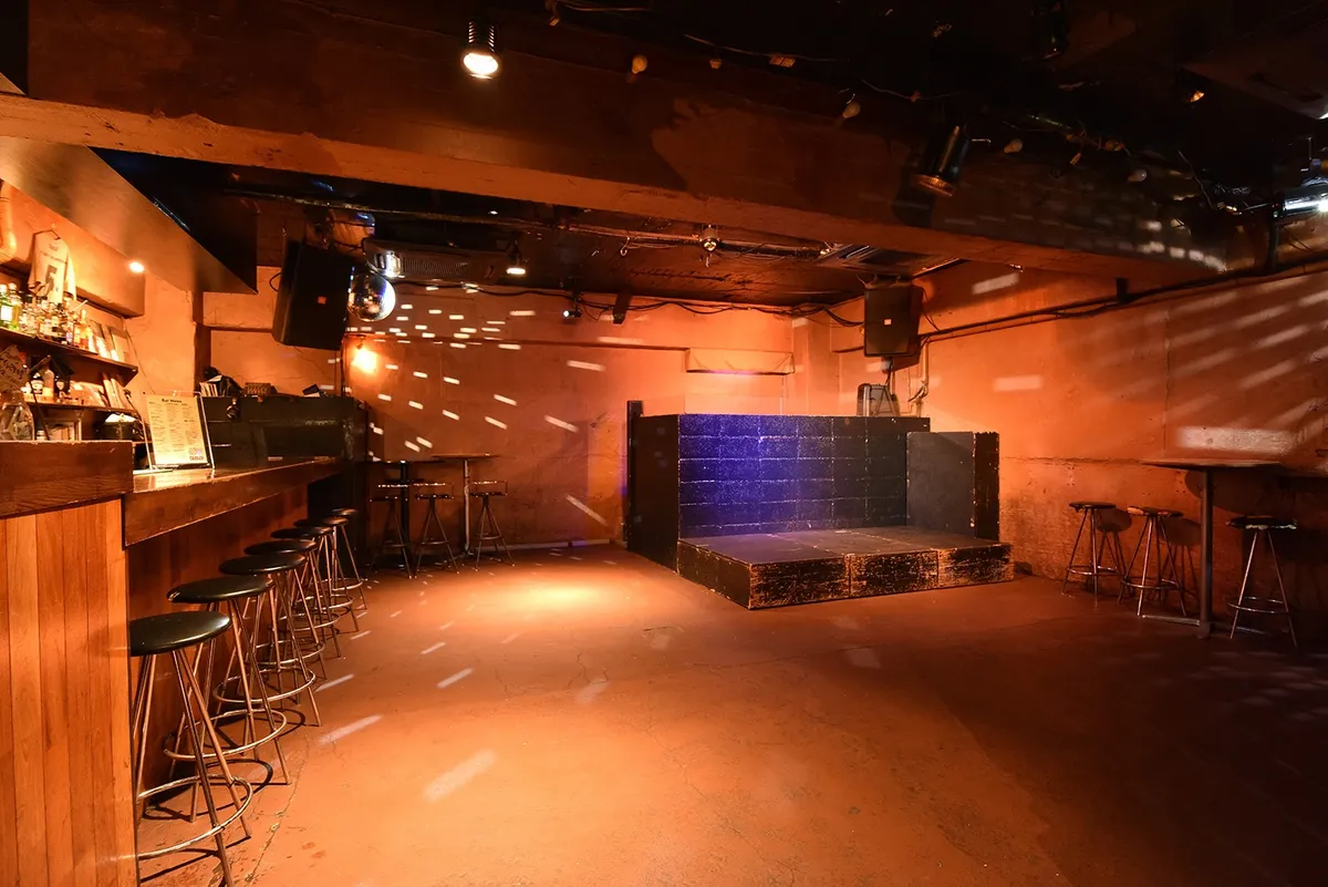 club bar familyの様子